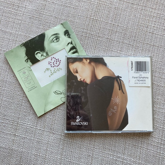 Swarovski Crystal, set of 2 unused individual tattoos, body jewelry unsealed box - Picture 4 of 6